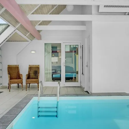 In With Sauna 別荘 Glesborg